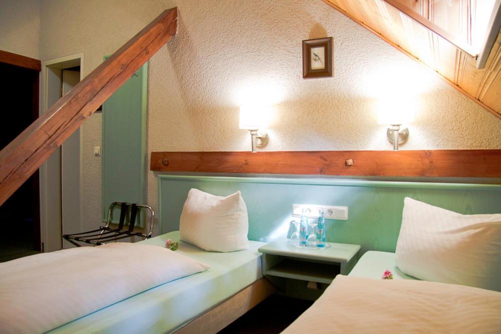 Gasthof Schloss Hubertus Erfurt Kamer foto